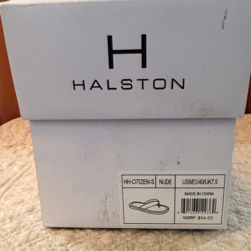 H Halston Women's Citizen Comfortable Flat Sandals 9 - Picture 2 of 5